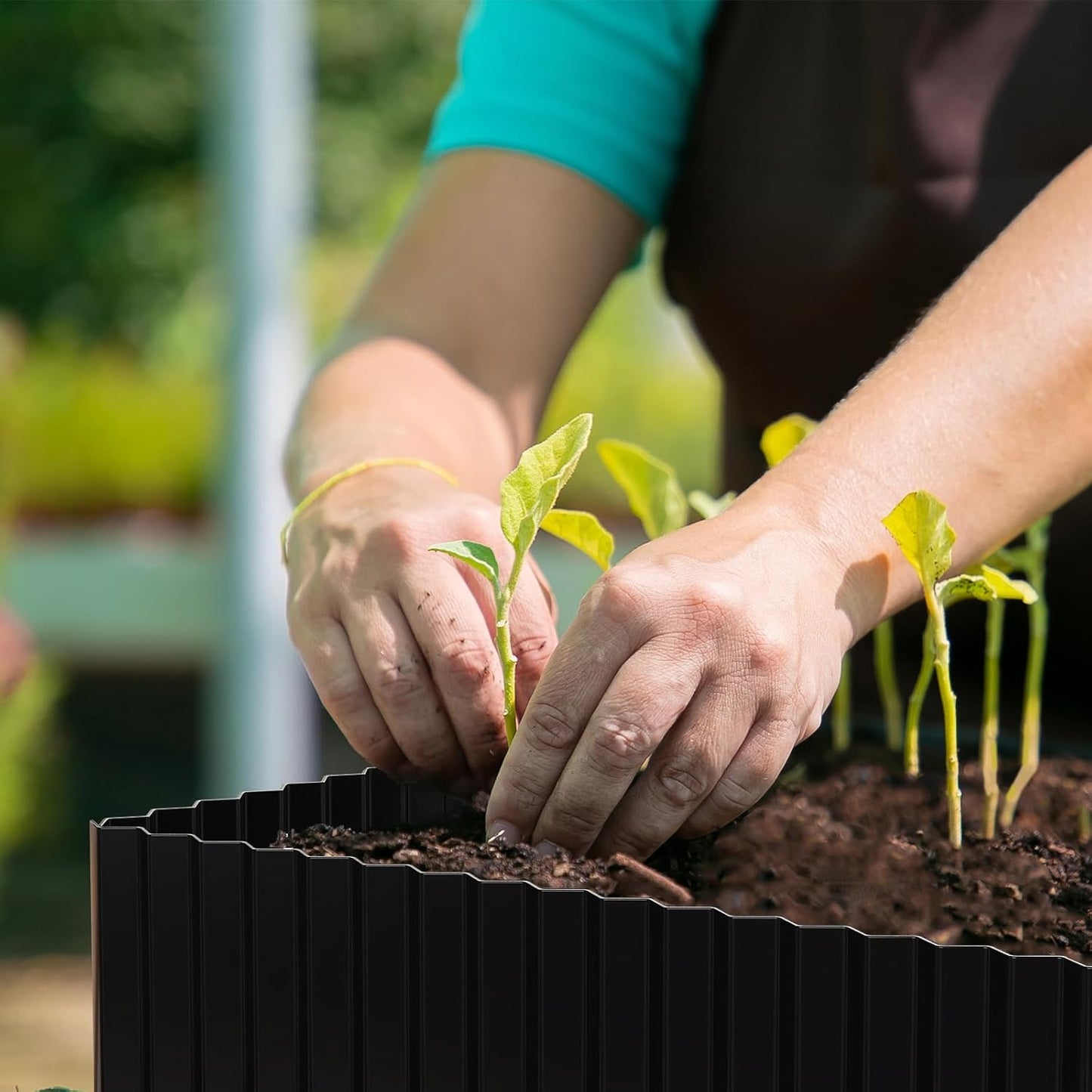 SnugNiture Corrugated Metal Garden Edging,12" x 20' Sturdy Lawn Edging Border,Landscape Edging Border for Lawn, Flower Bed,Garden and Yard(Black)
