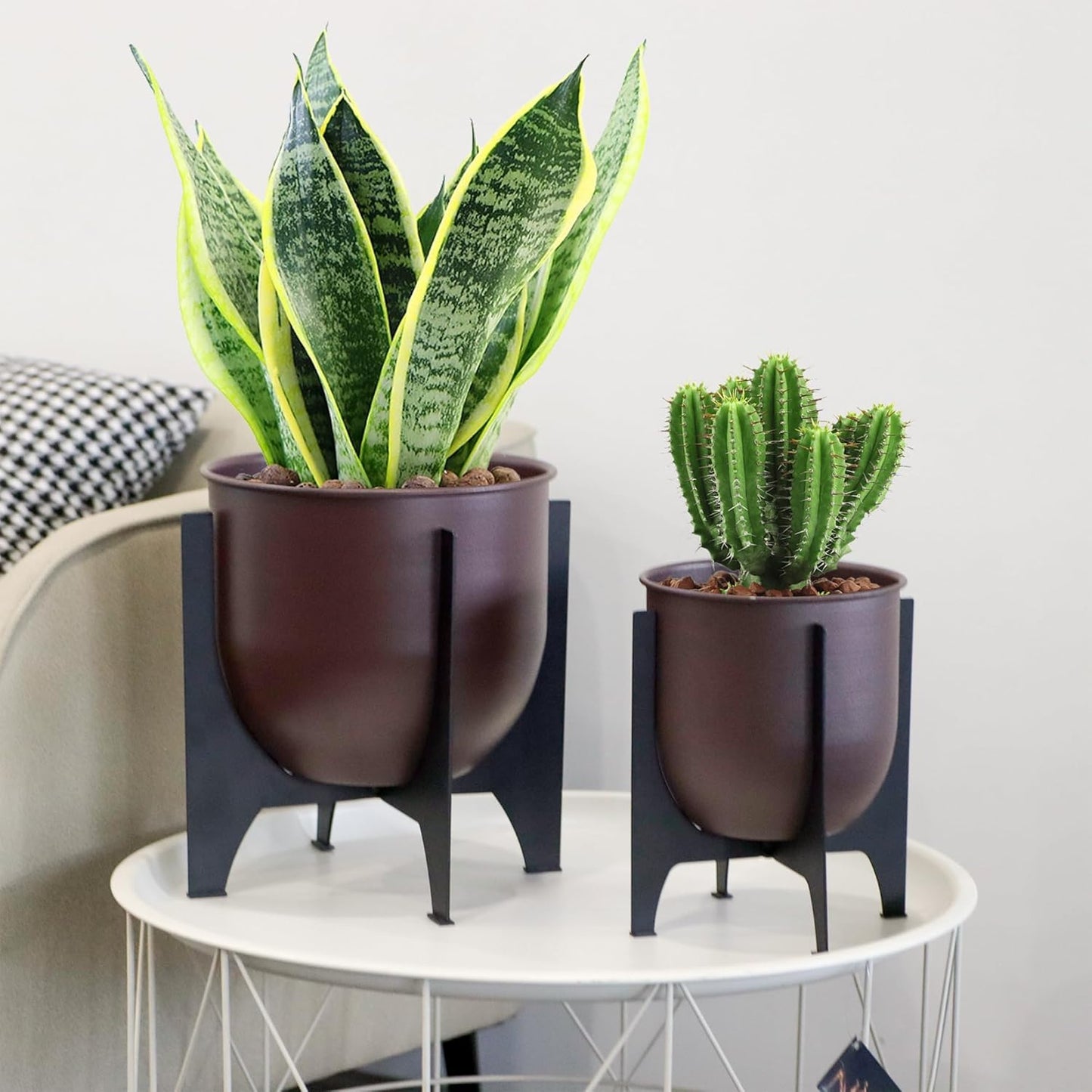 TRIROCKS Set of 2 Planters with Stand Indoor Outdoor Metal Plant Stand 11 &8.5" H Modern Planters Flower Pots for Living Room Corner Kitchen Office Garden Balcony Patio Decor