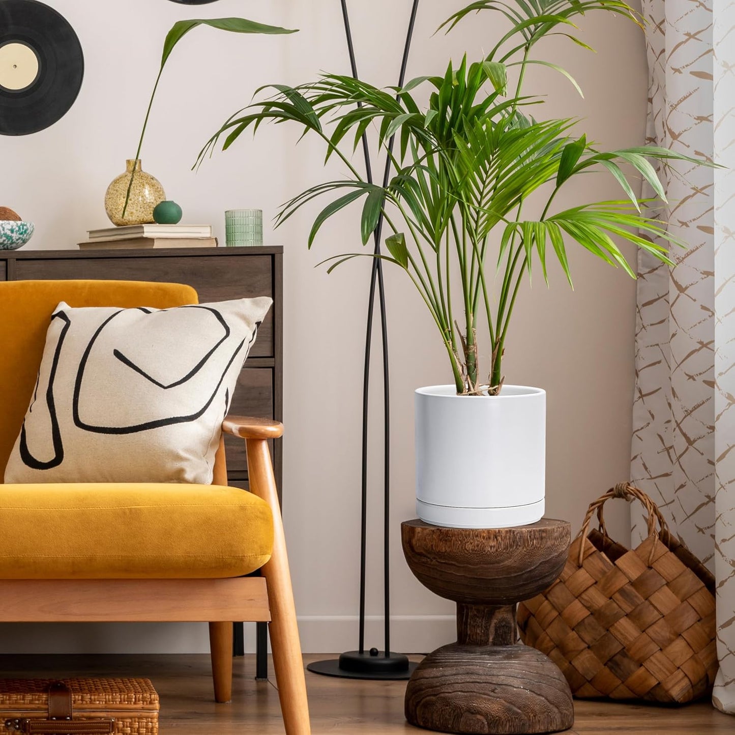 D'vine Dev 6.5 Inch & 8.2 Inch Ceramic Planter Pots for Plants with Drainage Hole and Saucer, Medium Plant Pots Set, White, 94-G-M-1