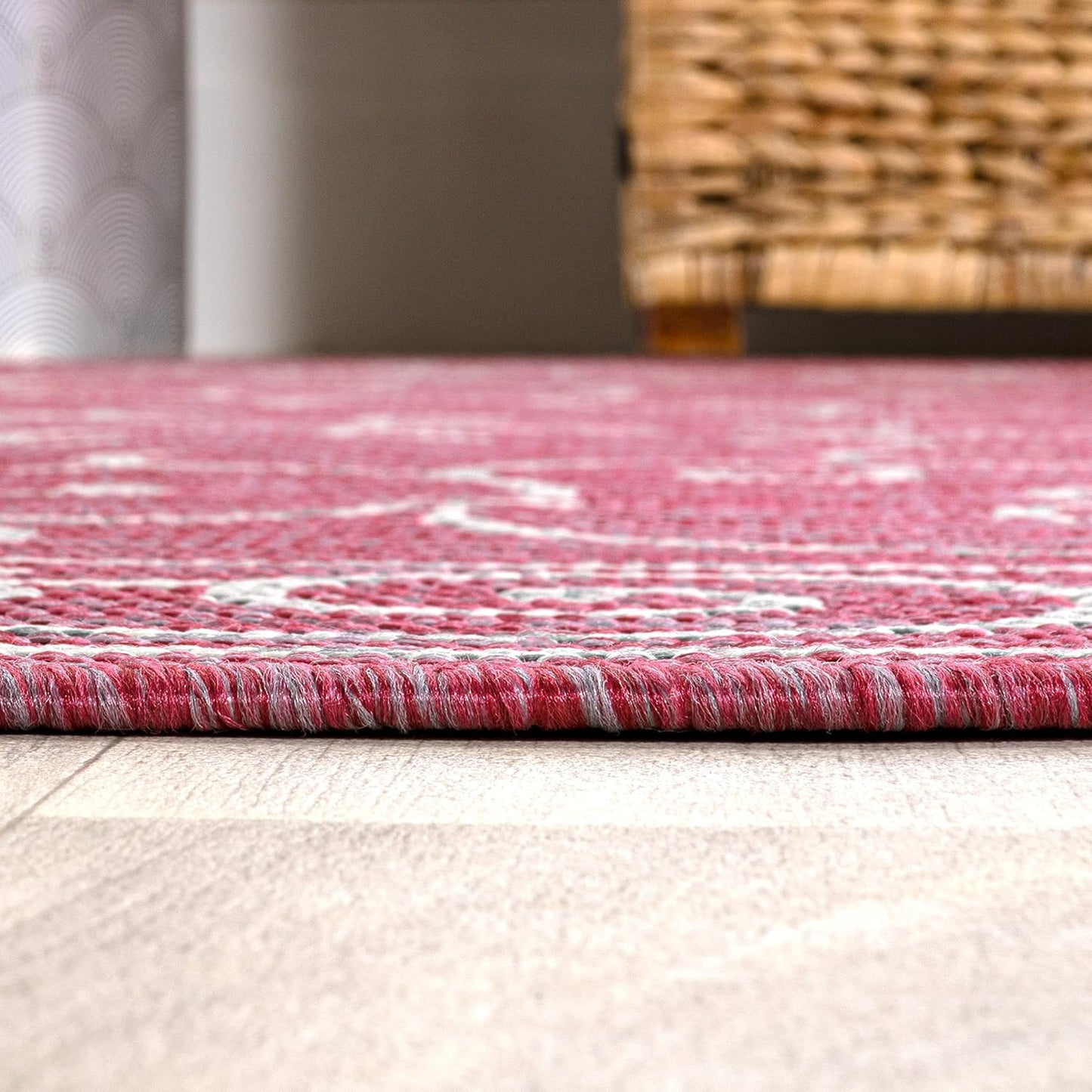 JONATHAN Y SMB106J-28 Charleston Vintage Filigree Textured Weave Indoor Outdoor Runner Rug, Classic Traditional Transitional Easy Cleaning,Bedroom,Kitchen,Backyard,Patio, Fuchsia/Light Gray, 2 X 8