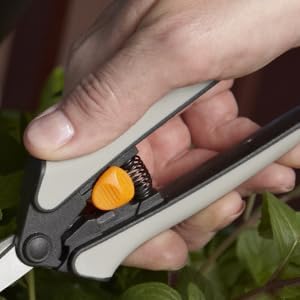 Fiskars 15pc Micro-Tip Pruning Snip Set, Precision Stainless Steel Blades, Softgrip Handles for Deadheading, Trimming & Shaping Small Plants