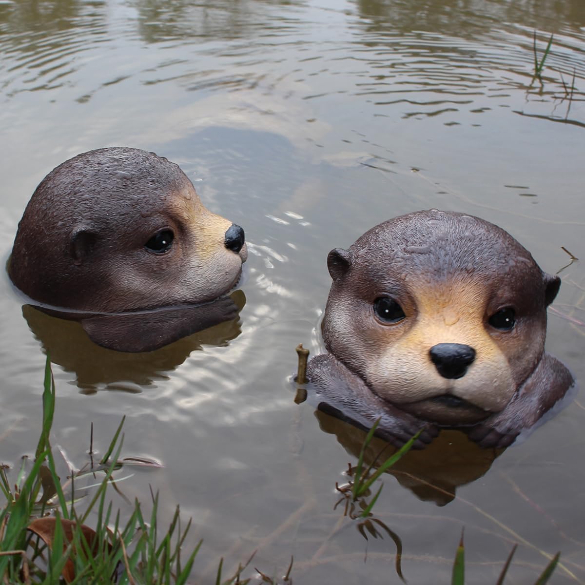 Floating Otter Head Resin Art, Waterproof Pond Float, Decorative Animal Sculpture, Garden Lake Decor, Duck Deterrent, Artistic Resin Decor for Outdoor Use (1 PC)