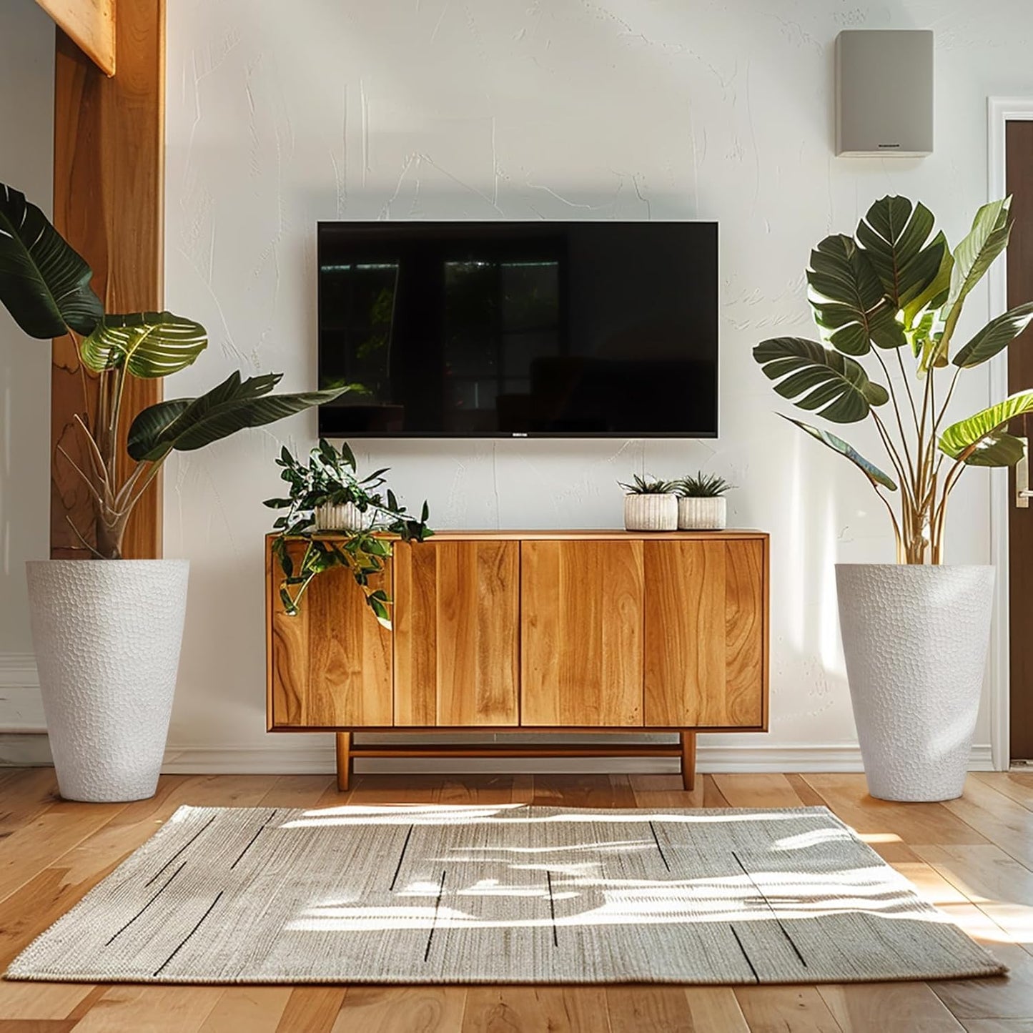 LA JOLIE MUSE 20inch Tall White Planters Set of 2,Large Tree Planters for Indoor Plants,Flower Containers for Front Porch, Honeycomb