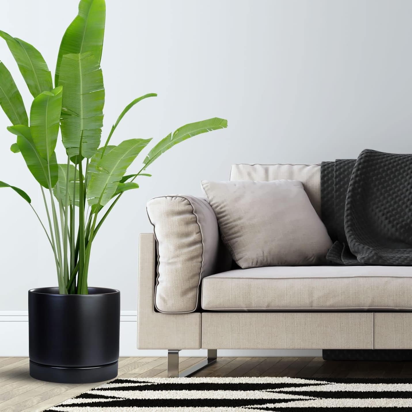 Ceramic Plant Saucer Black Deep Pot Tray - 1 Pack 15 inch, Planter Saucers Water Drip Trays for Indoors Outdoor, Thick Durable Sturdy Flower Pot Saucers for Glazing Pots Base(15"/13.5"-Size)