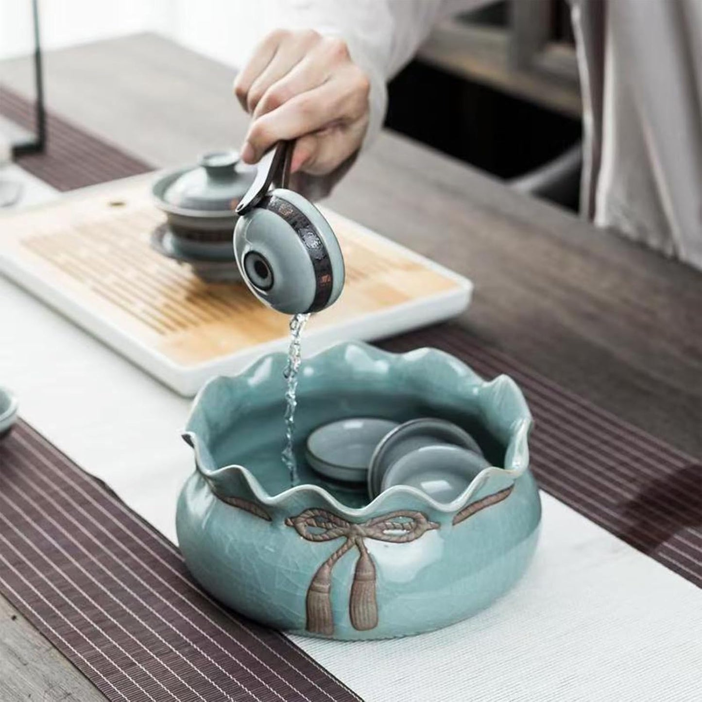 Lotus Bowl Planter, Lotus Bowls for Planting in Water Indoors, Ceramic Planters for Indoor Plants, Thickened Round Planter, for Succulent Plants Leak-Proof Design (Cornucopia)