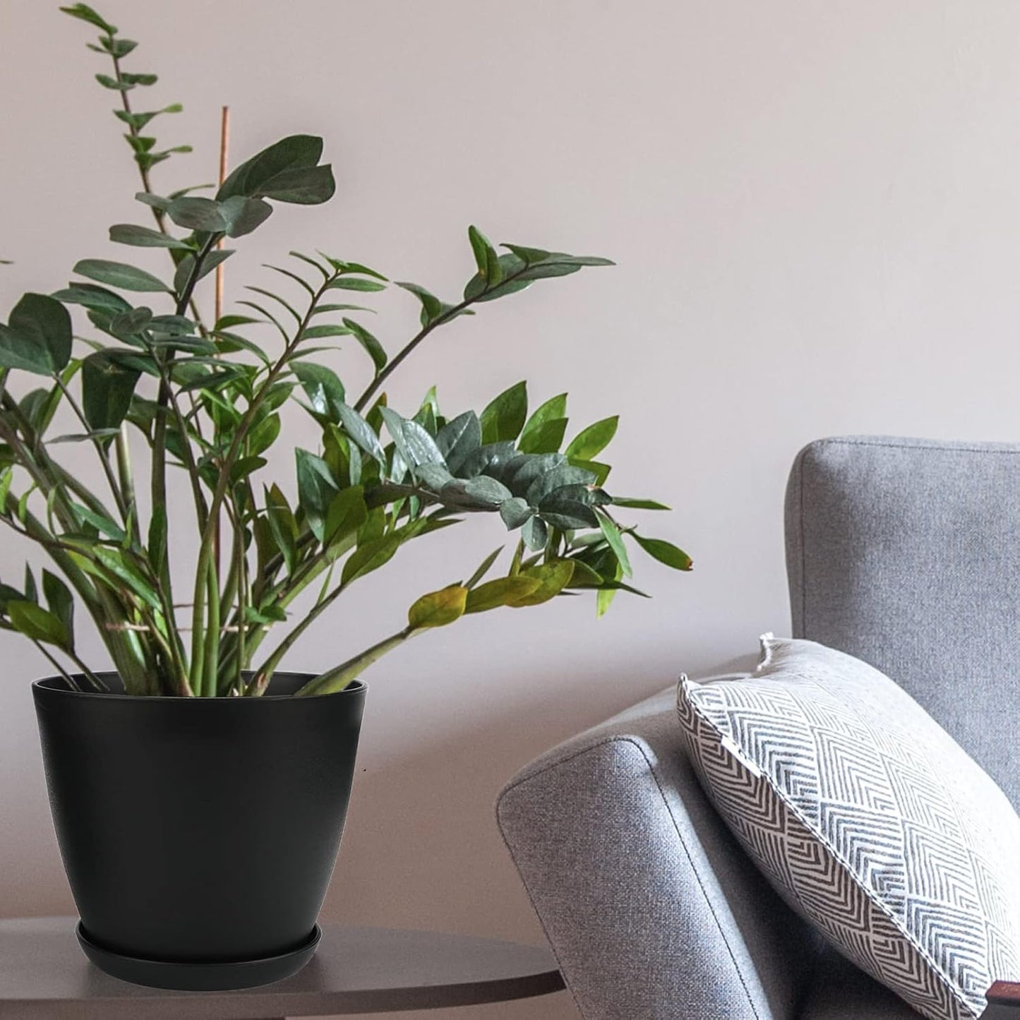 Plant Pots, 12 Pack 6 inch Modern Plastic Planters with Drainage Holes and Saucers for Indoor Outdoor Plants and Flowers, Black