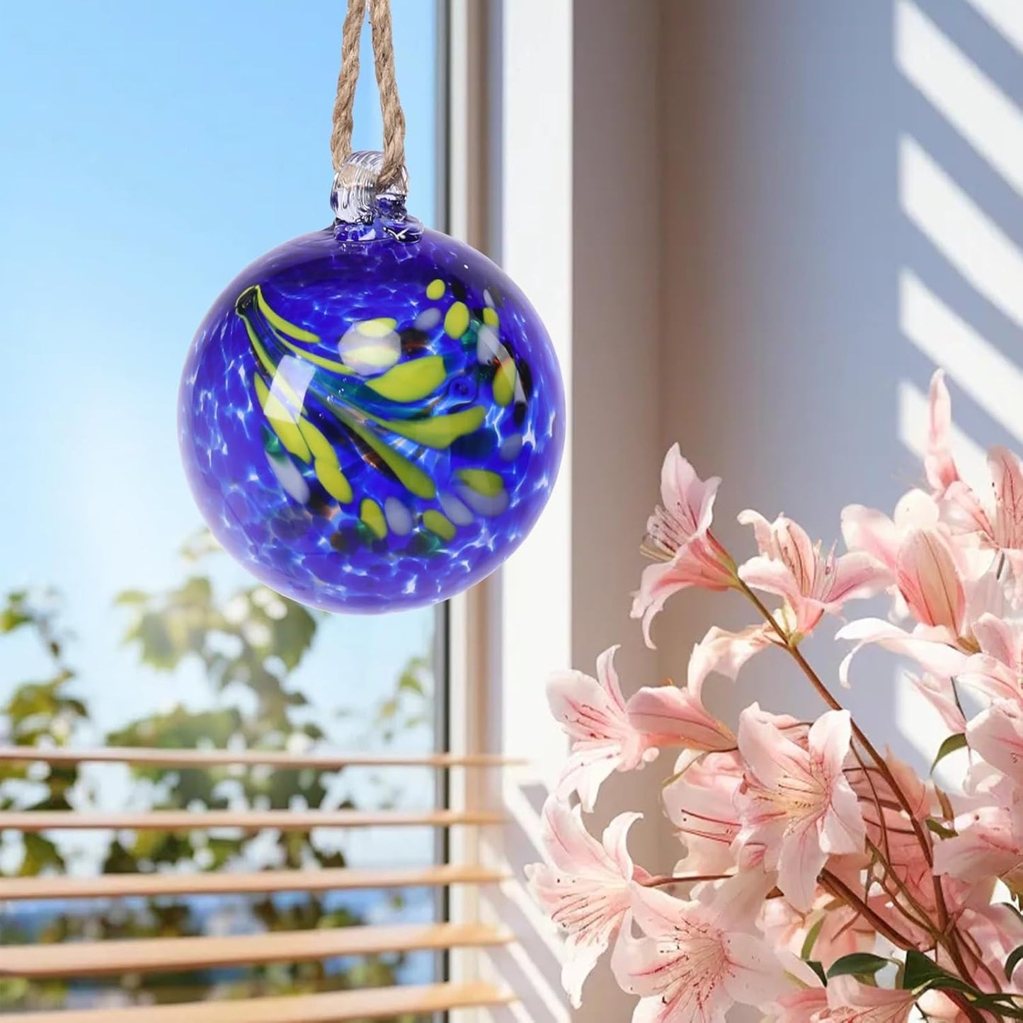 VCUTEKA Hanging Garden Gazing Ball, Hand-Blown Glass Witch Ball for Outdoor Garden Décor, 6" Blue Swirl