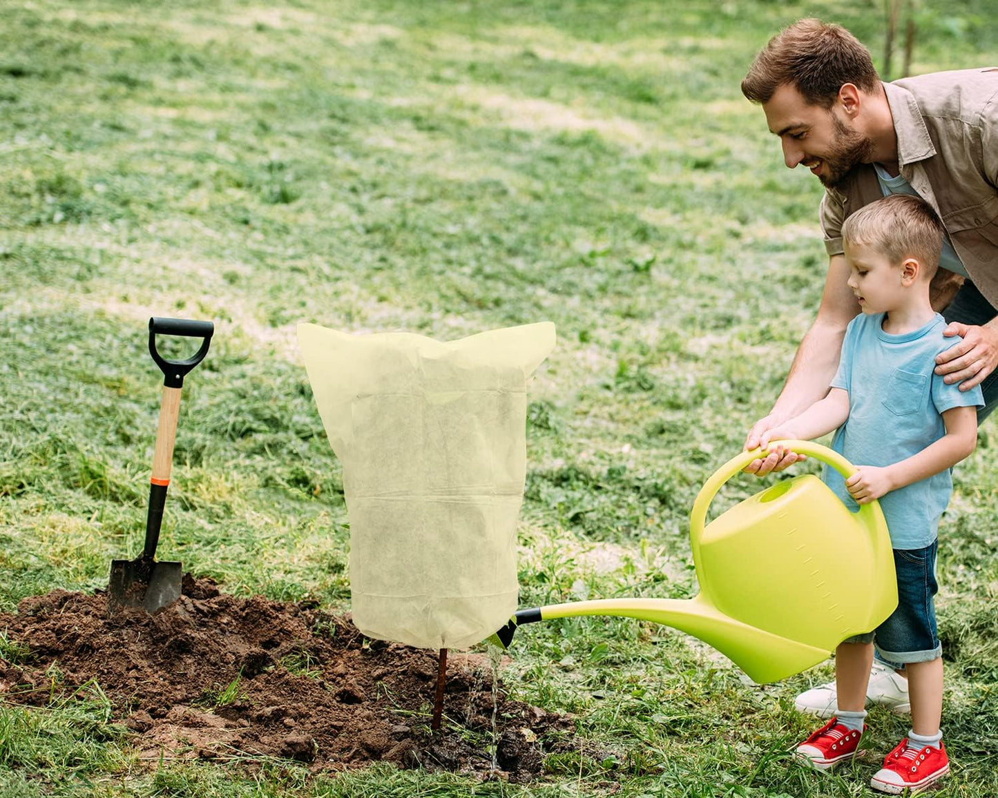 EAONE 12 Pack Plant Covers Freeze Protection, 24x32'' Winter Frosts Cloth for Outdoor Plants, Reusable Frost Blankets Drawstring Bags for Cold Freeze Sun Protection Bird Insect Prevention,Beige