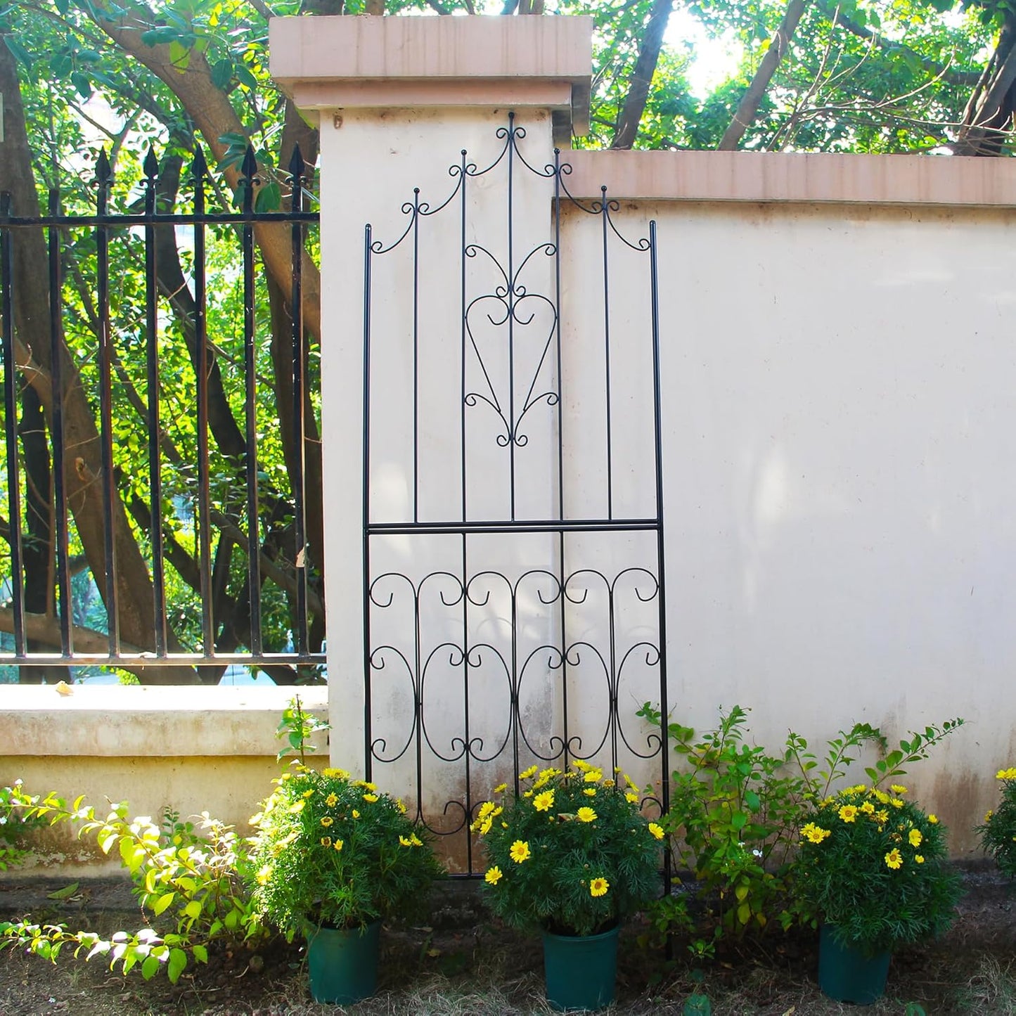 SCENDOR Metal Trellis 86.6" H x 29.5" W Powder-Coated Black Attractive Plant Support Garden Trellis Stylish Garden Addition Lattice Outdoor Yard Décor Roses Vine Ivy Clematis Trellises Black