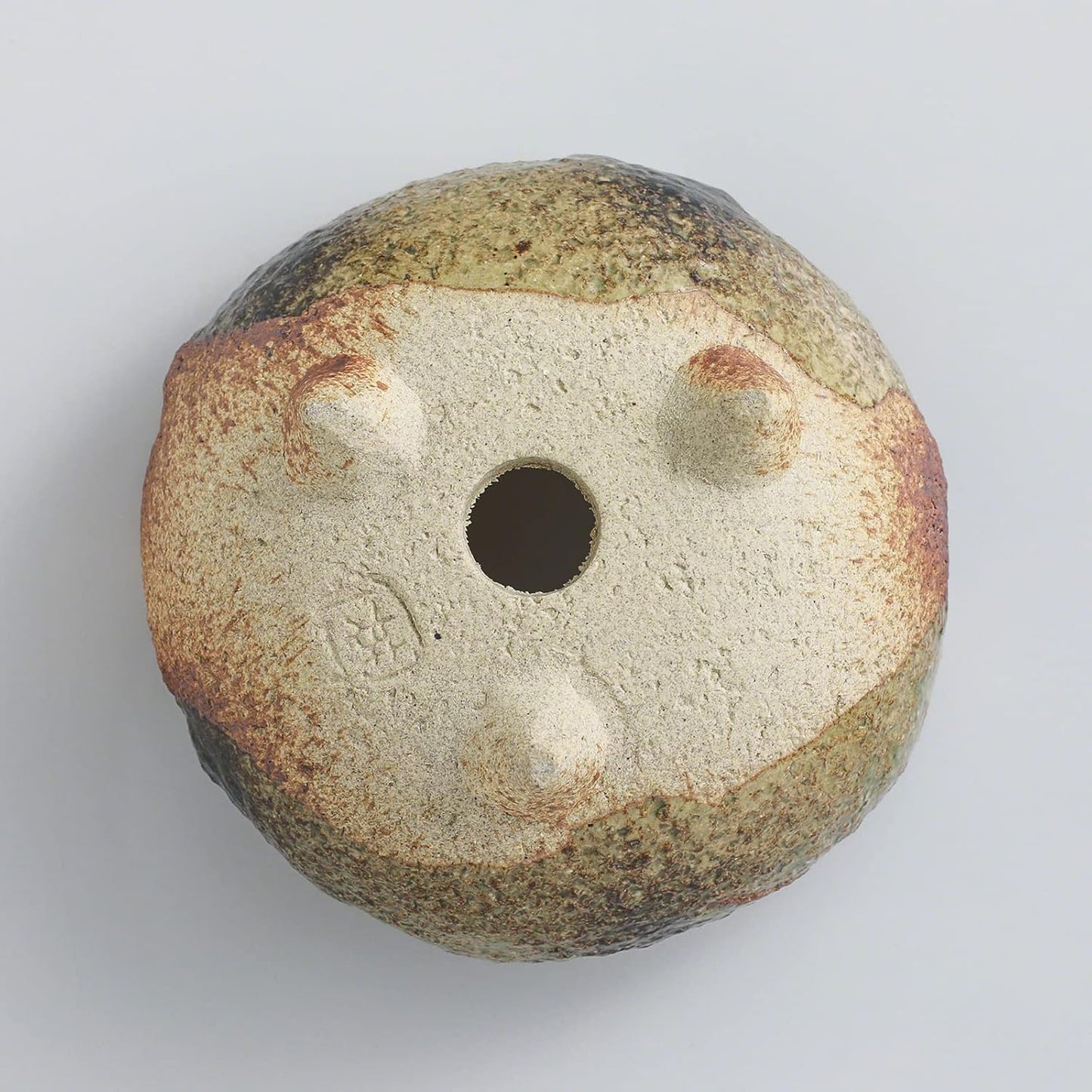 Wazakura Banko Series Japanese Handmade Rustic Crescent Shape Bonsai Pot 4.72 in (120 mm), Made in Japan Ceramic Garden Planter, Decorative Flower Vase, Unglazed Houseplant Bowl - Sand Green