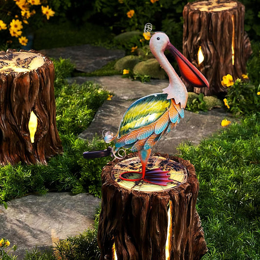 HONGLAND Solar Metal Pelican Statues Garden Sculpture & Statues, Glass Outdoor Pelican Yard Art Coastal Ocean Bird Decor Lawn Ornament for Backyard Porch Patio Decor（19 Inch）