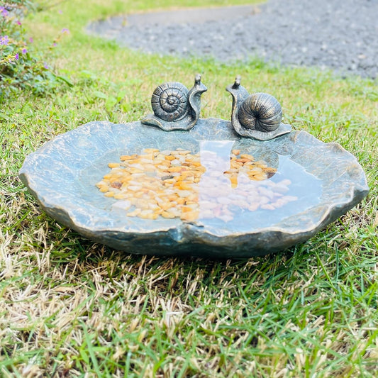 Bird Baths for Outdoors, Wild Birdfeeder, Antique Outdoor Garden Resin Birdbath Bowl for Outside Yard Table Decor (Snail Bird Feeder)