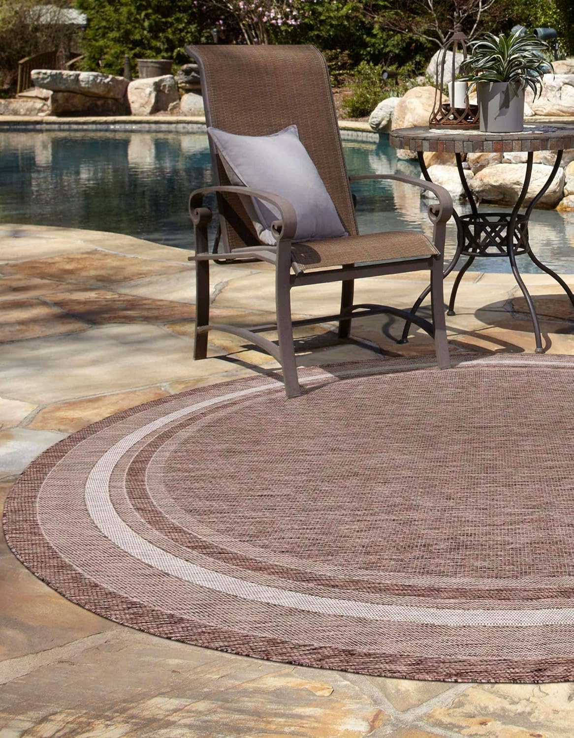 Unique Loom Outdoor Border Collection Area Rug - Soft Border (13' Round, Brown/ Ivory)
