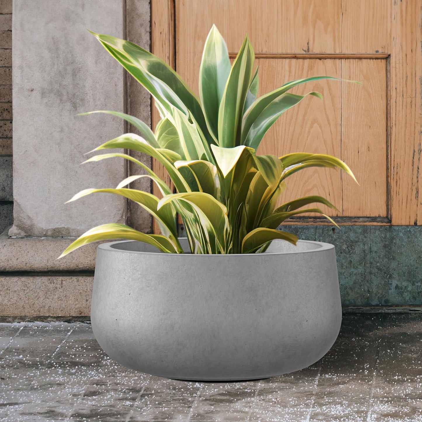 Kante 19.6" Dia Round Concrete Planter, Cement Plant Pots with Drainage Hole and Rubber Plug for Outdoor Indoor Garden Home, Modern Curvaceous Design, Natural Concrete