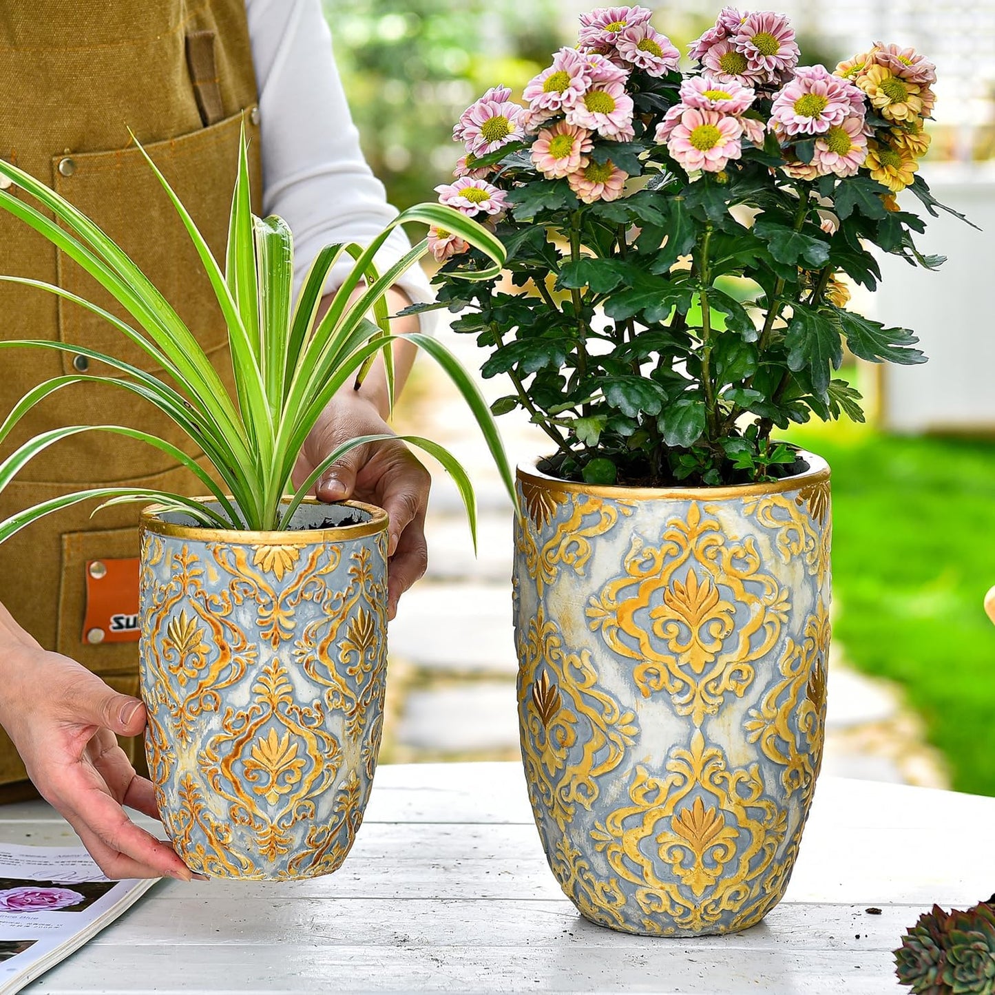 Sungmor Cement Planter Succulent Pots, Set of 2 Concrete Cactus Plant Pot with Drainage Hole, Embossed Design Flower Pot for Home Office Decor, 4.9 Inch & 6.1 Inch Indoor Outdoor Plants Container