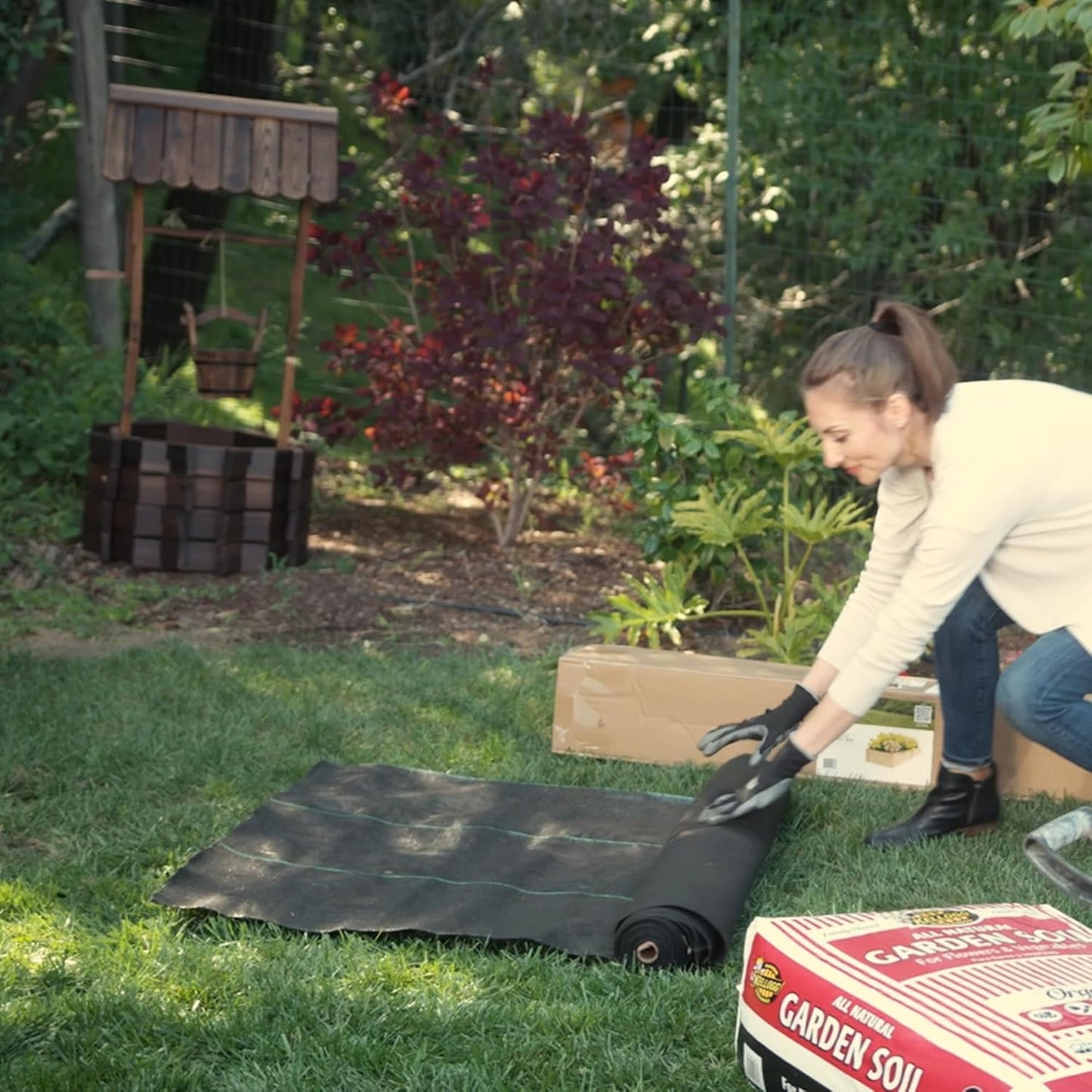 ECOgardener Premium 5oz Landscape Fabric, 4ft x 100ft Pro Garden Weed Barrier - Durable & Heavy Duty Weed Block Gardening Mat, Easy Setup & Superior Weed Control, Eco-Friendly & Convenient Design