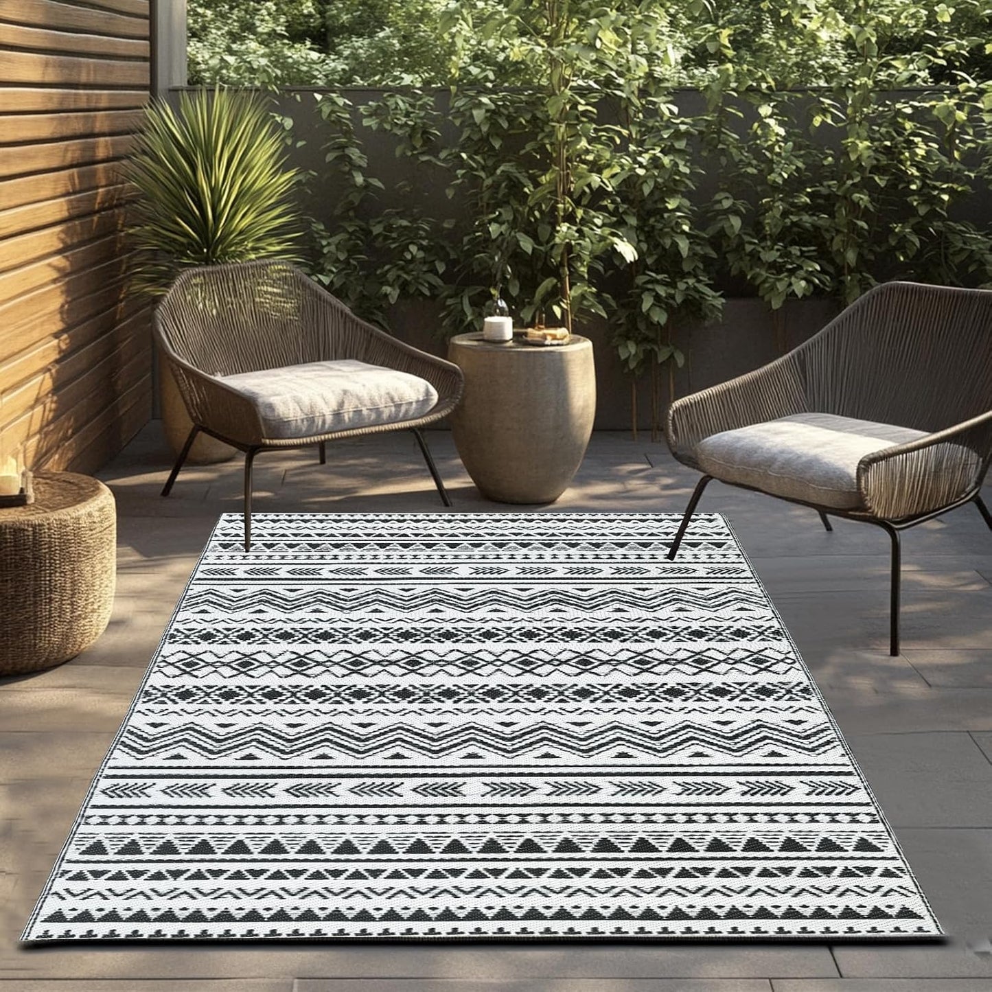 WILDROOTS 5x8 Feet Black and White Plastic Outdoor Rug, Stain Resistant Waterproof Reversible Outdoor Patio Rug, Fade Resistant Camping Rug