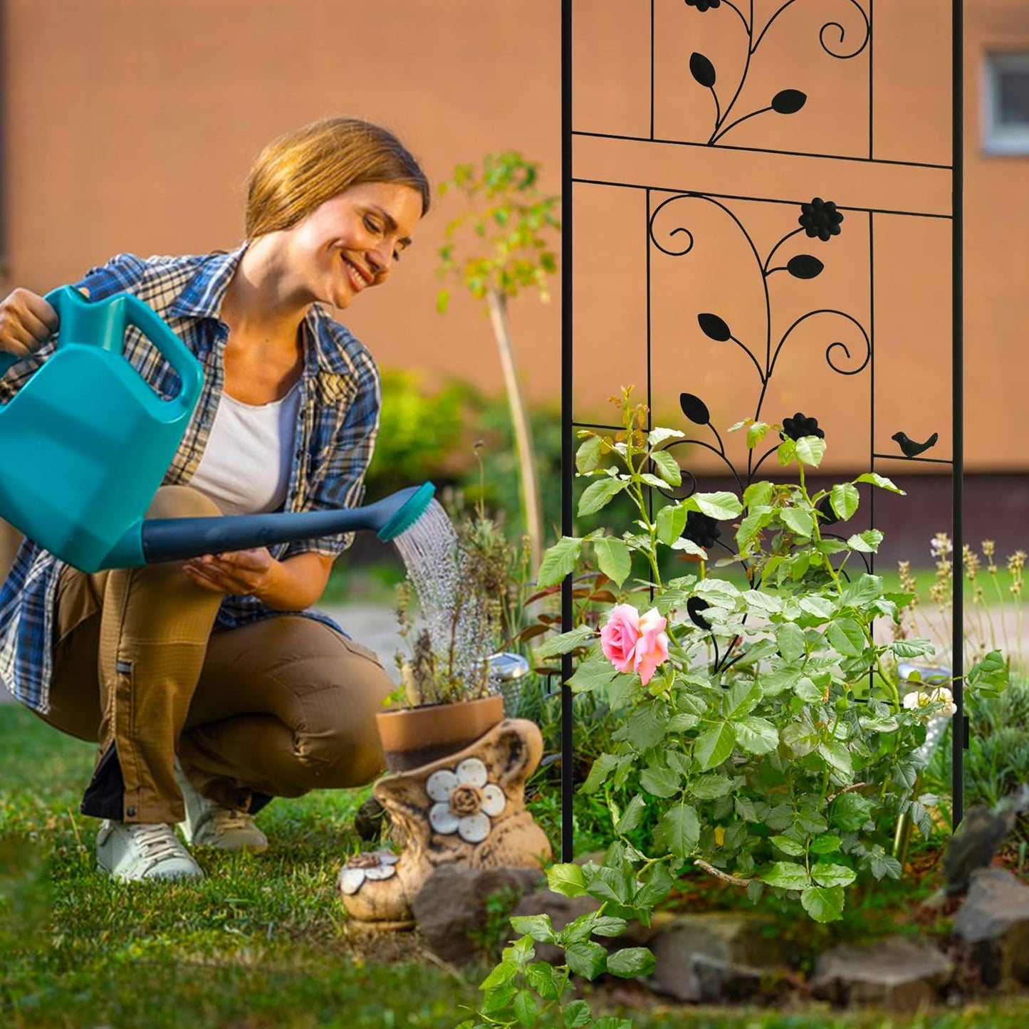 LZRS 4 Pack Rustic Iron Arch Decoration Garden Trellis with Black Metal Coating – Perfect for Supporting Climbing Plants Outdoor, Roses, Vines, Flowers, and Vegetables.