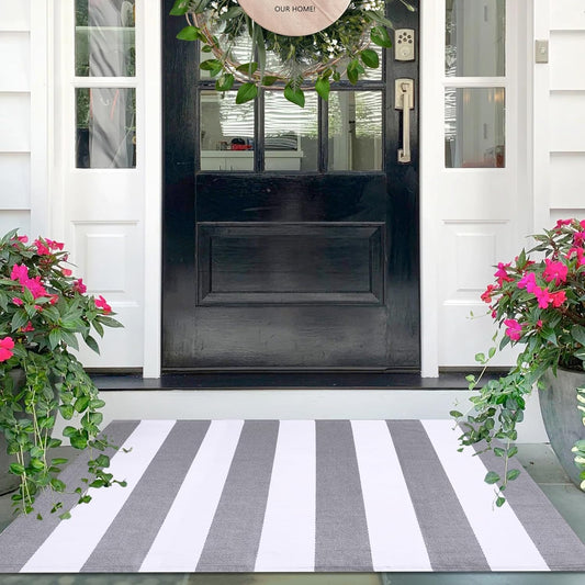 IOHOUZE Grey White Striped Rug -27.5" X 43" Front Door Mats Outdoor,Washable Rug for Front Porch Decor,Spring Summer Welcome Mats Outdoor Indoor, Doormat for Farmhouse/Entryway/Home Entrance