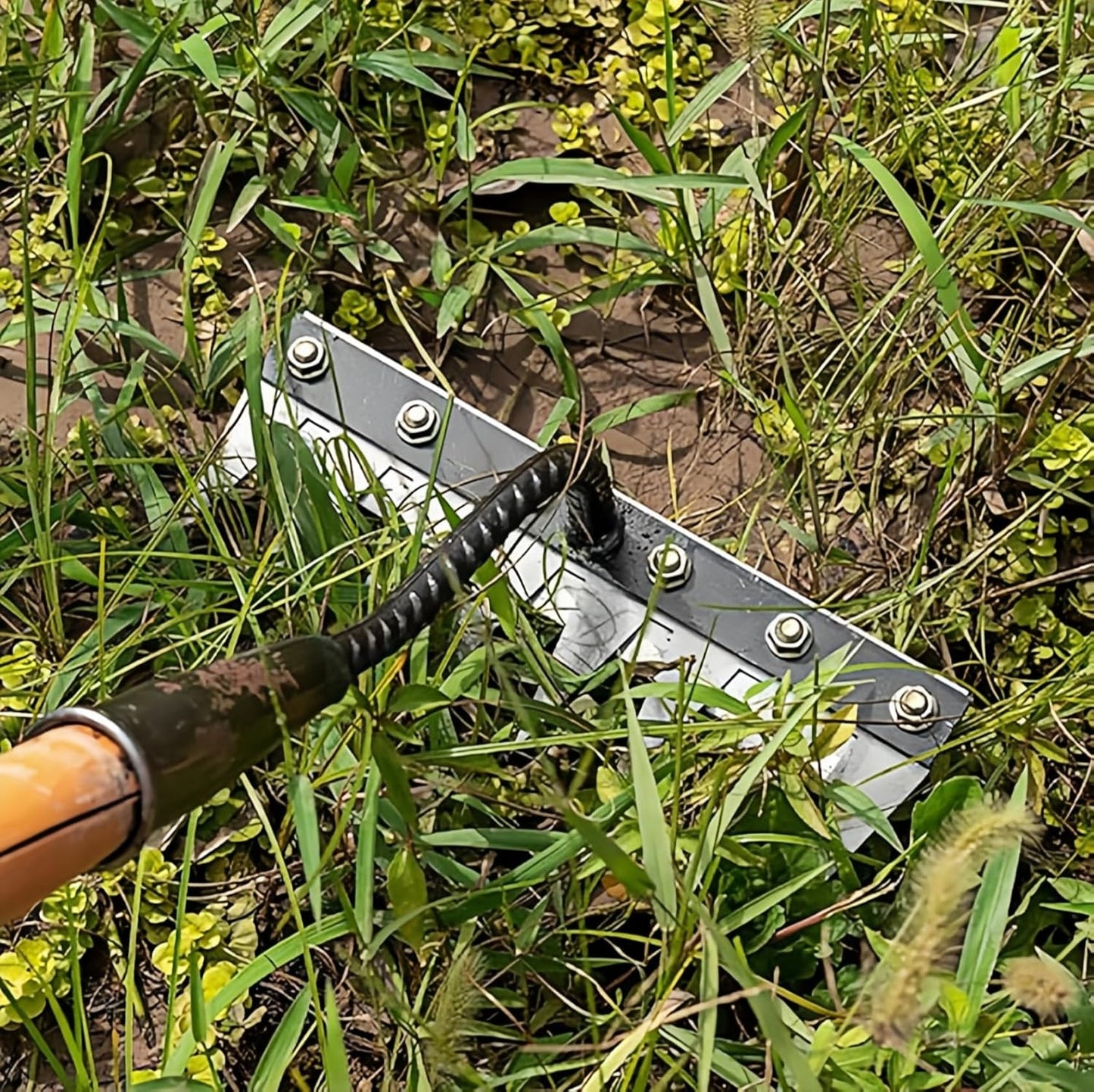 Gardenia Iron Weeding Rake, Iron Rake 2.0 for Gardening and Weeding, Detachable Double-Edged Blade Design Carbon Steel Heavy-Duty Weed Rakes,Hand Weed Puller Tools for Lawn Yard Garden Farm(7 teeths)