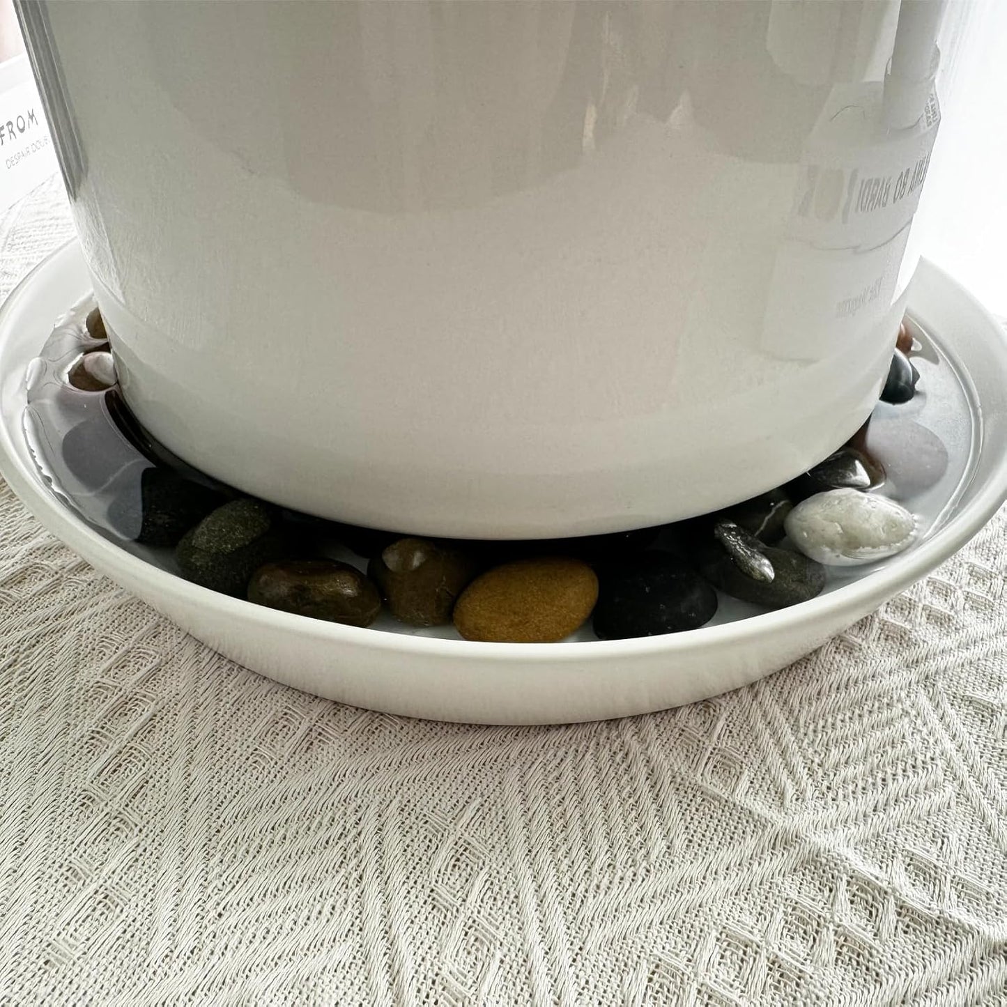 2 Pack 8 Inch Flower Pot Saucers - 9 Inch (8.7 Inch) Ceramic Plant Saucer for Outdoors & Indoors - Glazed Ceramic Plant Pot Trays for Water Drainage - Durable & Stylish Round Plant Tray