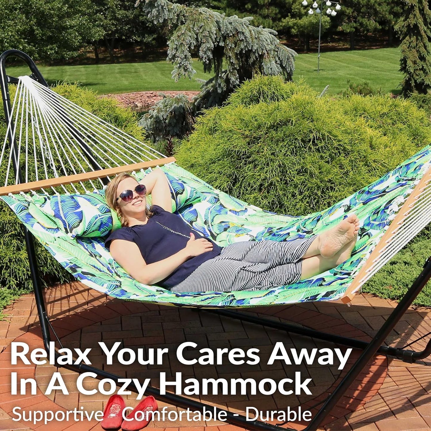 Sunnydaze Quilted Outdoor Hammock with Spreader Bars - Heavy-Duty 450-Pound Capacity Double Hammock for Outside - Exotic Foliage