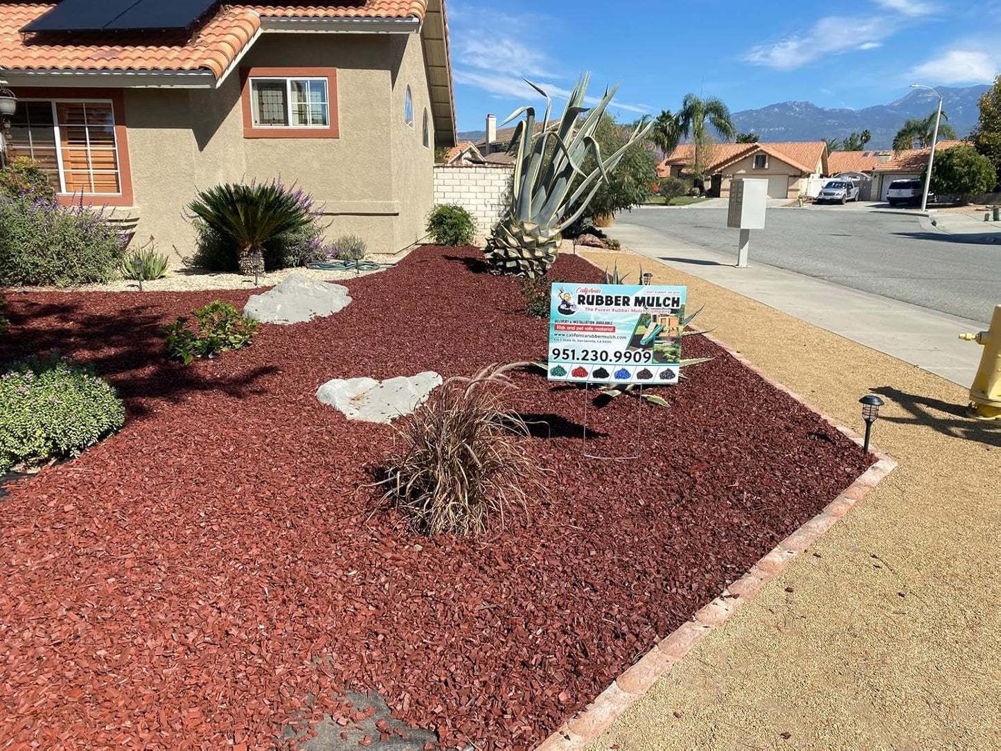 100% Wire-Free Rubber Mulch – Red, 20 lb (0.8 cu ft) | Long-Lasting, Low Maintenance, Safe for Kids & Pets – Landscaping & Playground Ground Cover