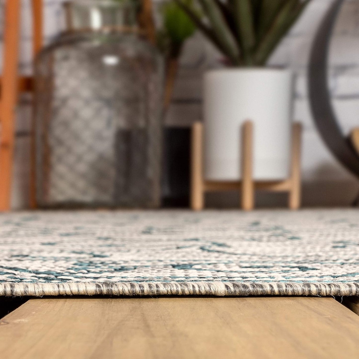 JONATHAN Y SMB106E-4 Charleston Vintage Filigree Textured Weave Indoor Outdoor Rug LivingRoom Backyard,4 X 6,Gray/Teal