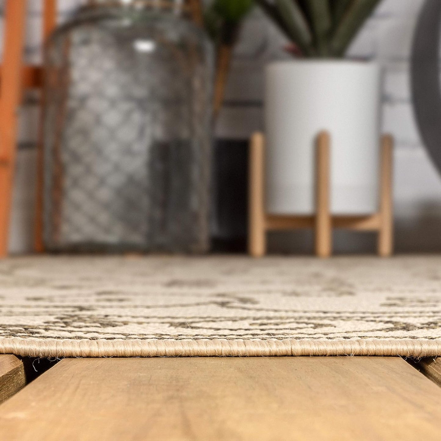 JONATHAN Y SMB106A-4SQ Charleston Vintage Filigree Textured Weave Beige/Brown 4' Square Indoor/Outdoor Area Rug, Pet Friendly, Non-Shedding, Stain Resistant, Easy-Cleaning for Backyard, Patio, Porch