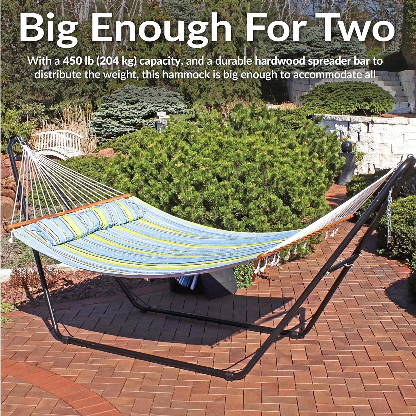 Sunnydaze Quilted Outdoor Hammock with Spreader Bars - Heavy-Duty 450-Pound Capacity Double Hammock for Outside - Blue and Green
