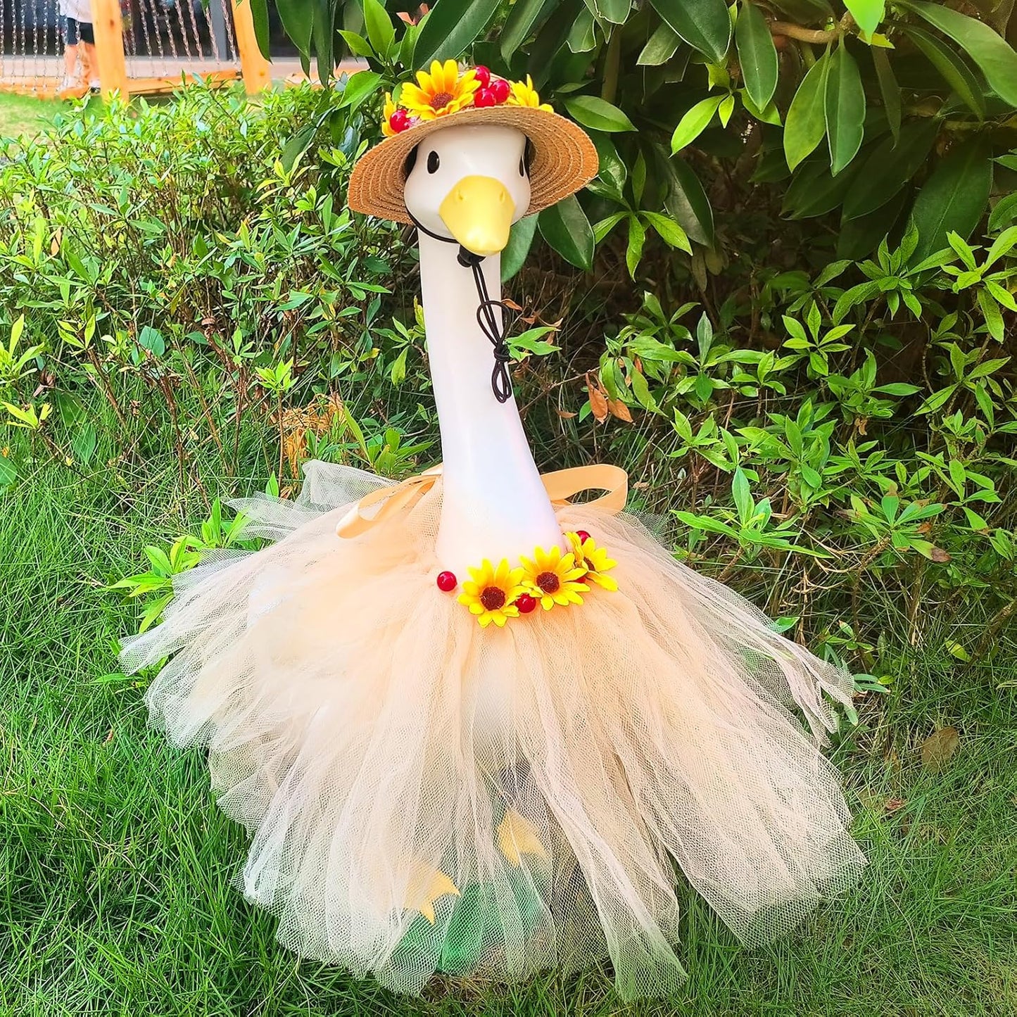 Large White Goose Statues Cygnus, Cute Big Bird Decor Garden Sculpture with Sunflower Outfits and Hat Duck Figurine Indoor Outdoor Porch Backyard Pool Lawn Ornaments 19’’ Birthday Holiday Decorations