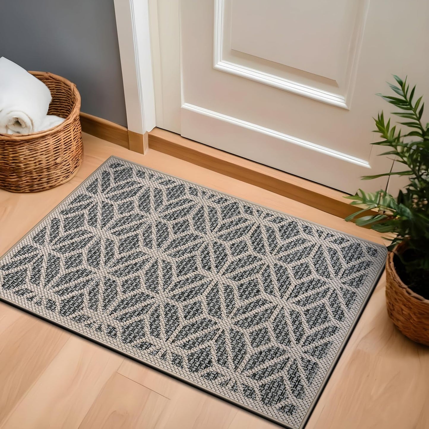 Rugshop Contemporary Geometric Indoor/Outdoor Area Rug 2' X 3' Blue