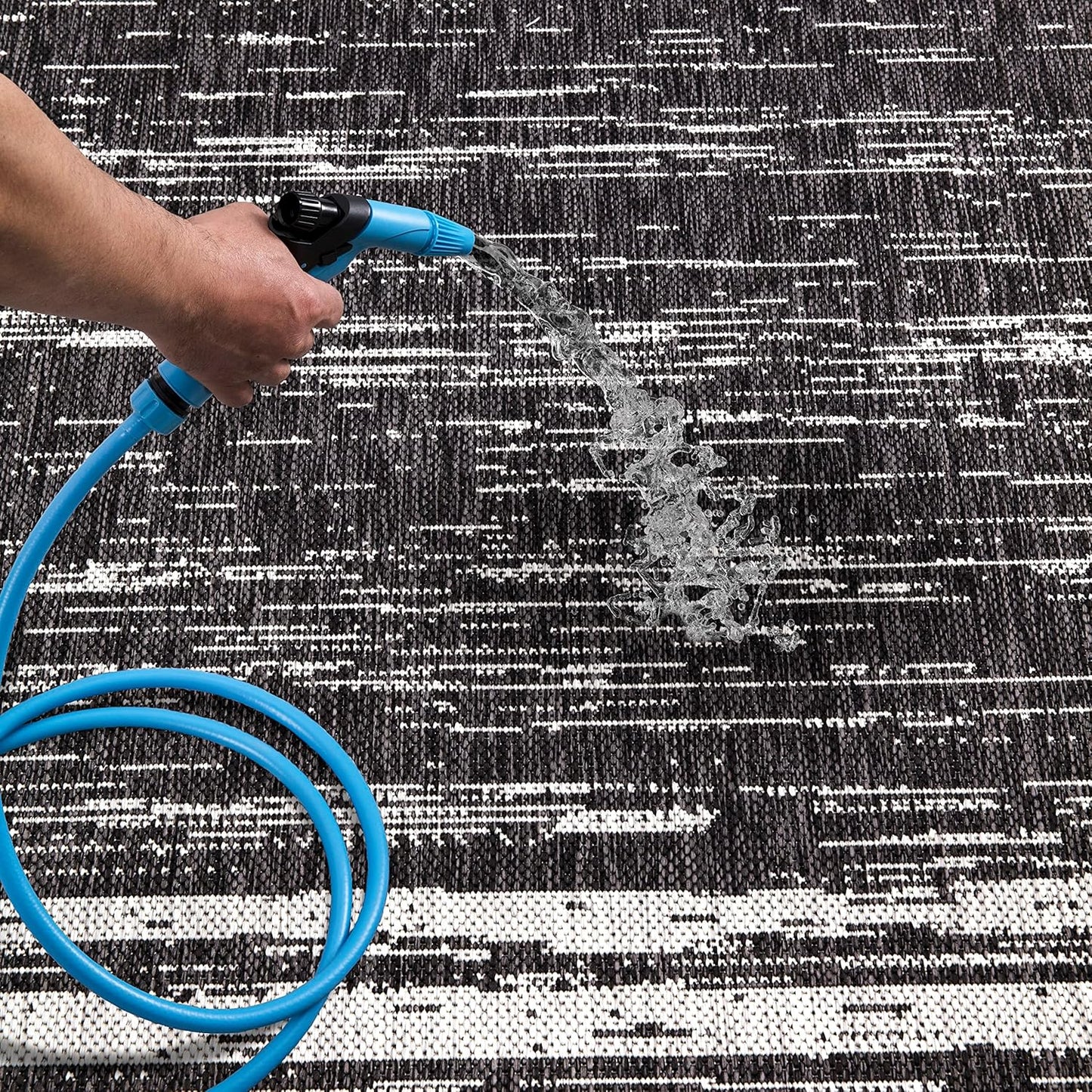 Keen Home Design Outdoor Runner Rug - 2x8 Washable Indoor/Outdoor Rug for Patio, Balcony, Kitchen, Garden, Beach, Deck and Porch. Size: 2'2" x 7'7"