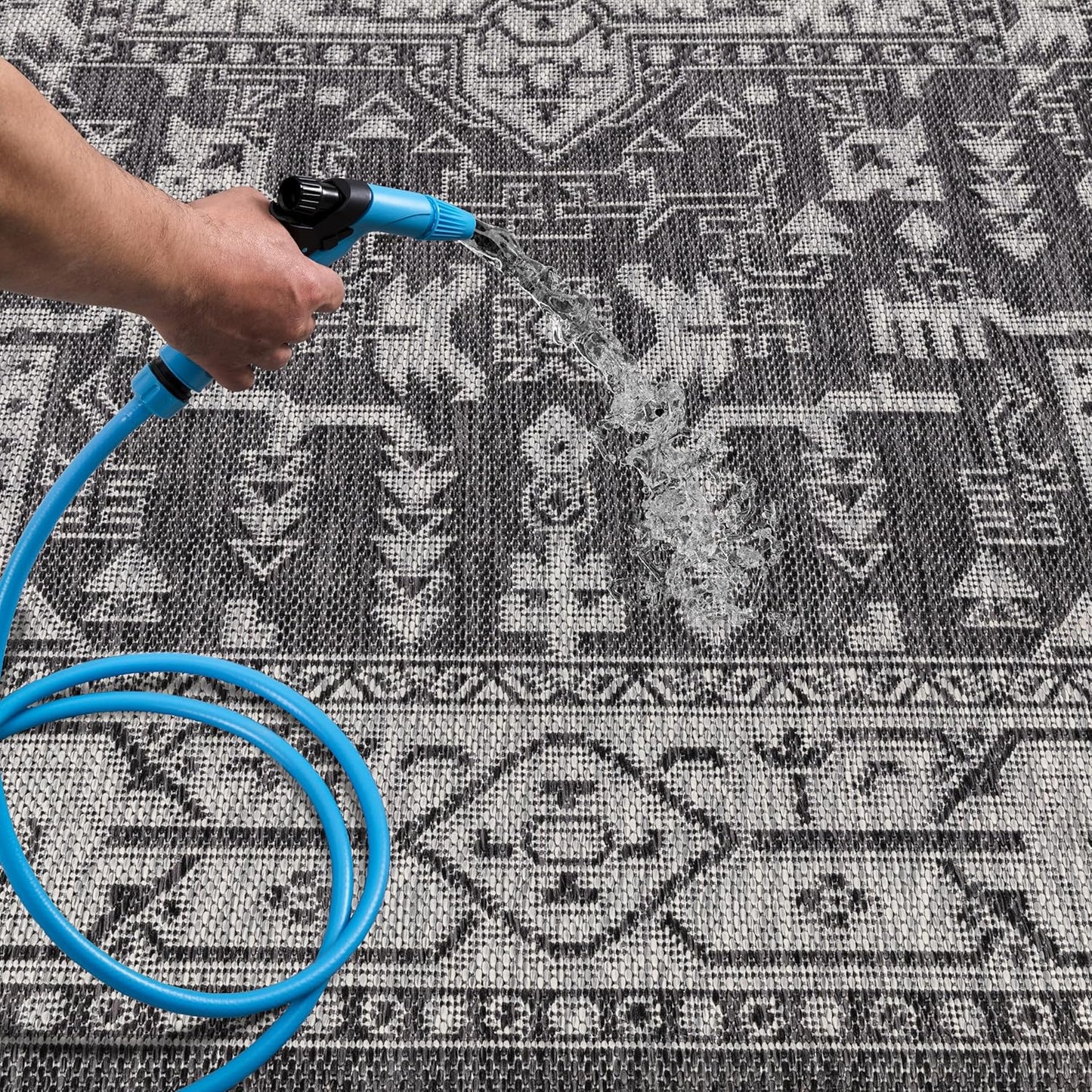 Keen Home Design Terrace Outdoor Runner Rug - 2x8 Washable Indoor/Outdoor Rug for Patio, Kitchen, Balcony, Beach, Garden, Deck and Porch, Size: 2'2"x7'7"