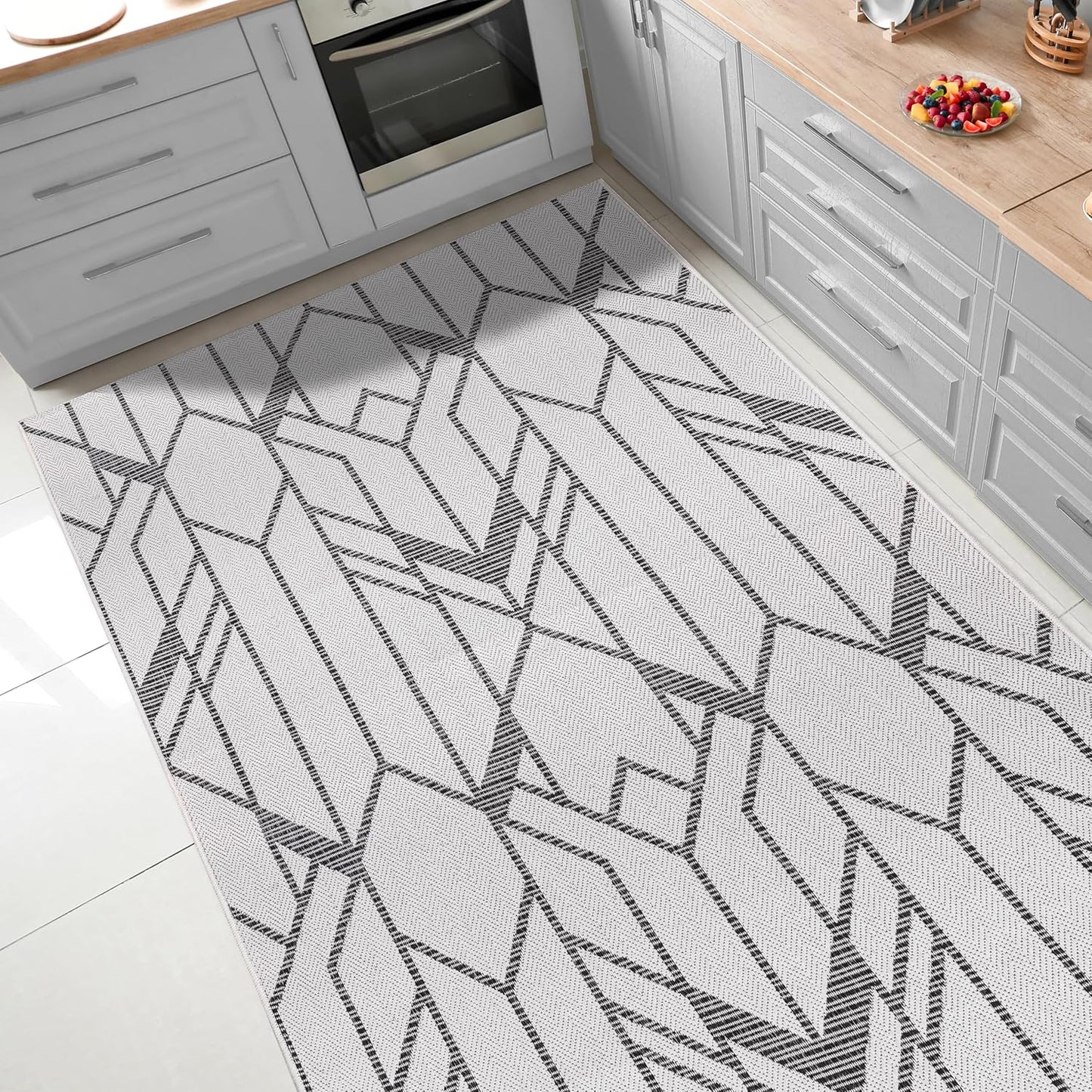 Keen Home Design Terrace Outdoor Area Rug - 5x8 Washable Indoor/Outdoor Rug for Patio, Kitchen, Balcony, Beach, Garden, Deck and Porch, Size: 5'3"x7'7"