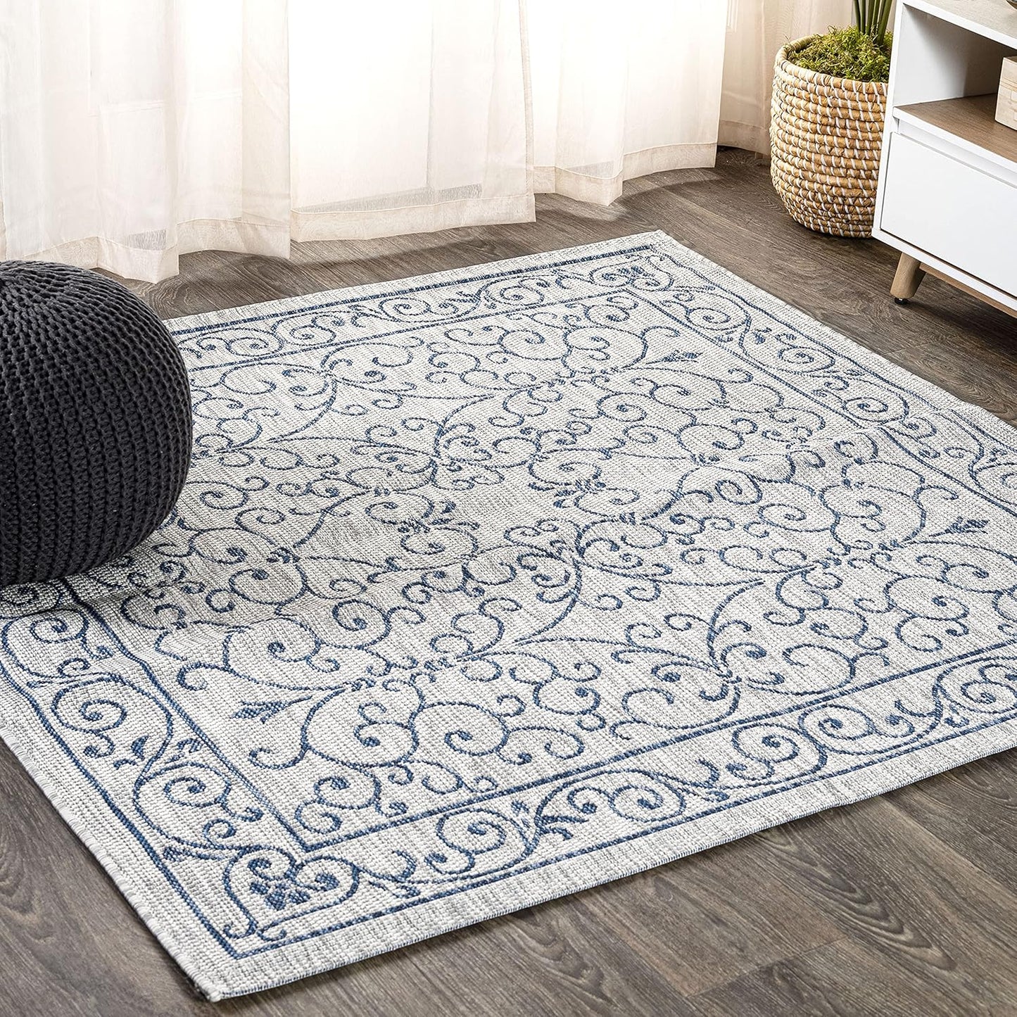 JONATHAN Y SMB106C-9SQ Charleston Vintage Filigree Textured Weave Gray/Navy 9' Square Indoor/Outdoor Area Rug, Pet Friendly, Non-Shedding, Stain Resistant, Easy-Cleaning for Backyard, Patio, Porch