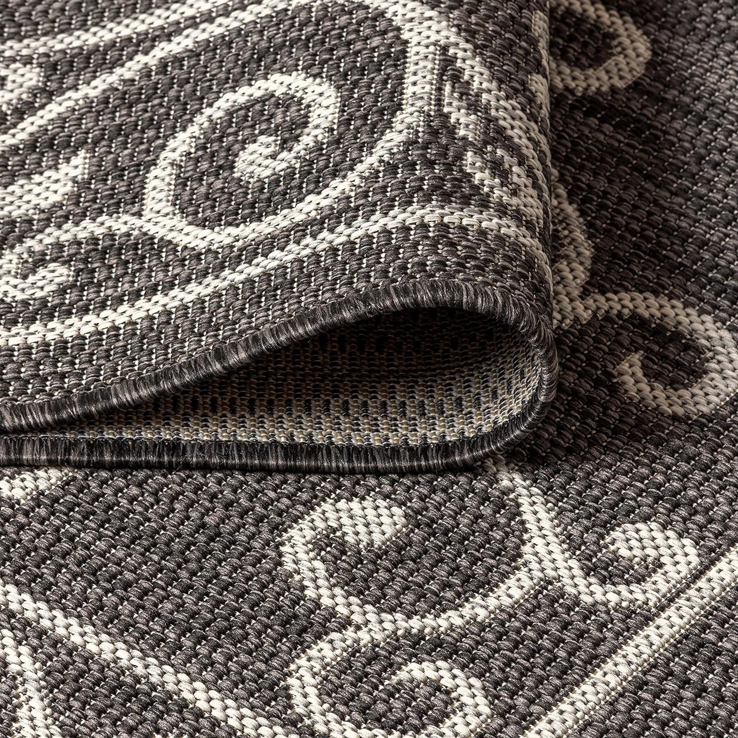 JONATHAN Y SMB106G-3 Charleston Vintage Filigree Textured Weave Indoor Outdoor Rug LivingRoom Backyard,3 X 5,Black/Gray